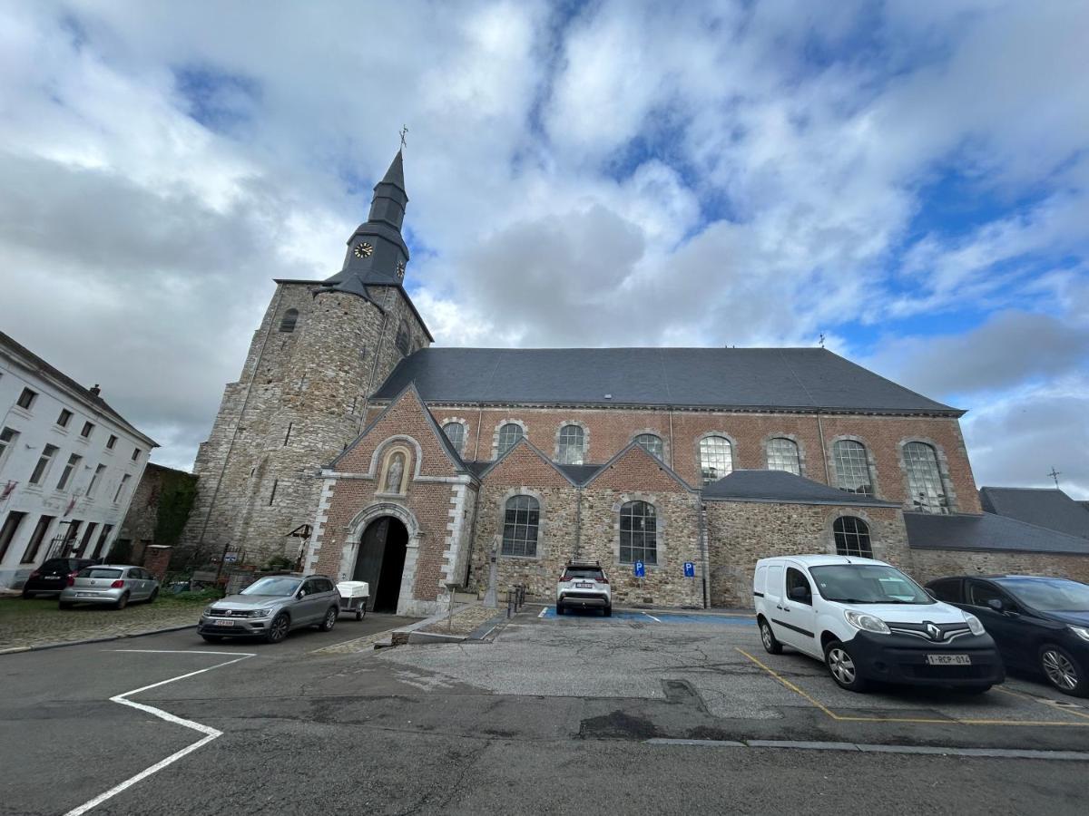 Aparthotel Les Petits Nids De Nina 1 Fosses-La-Ville Esterno foto